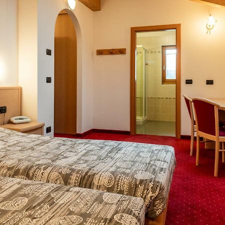 Hotel Europa 포자 디 파사 외부 사진